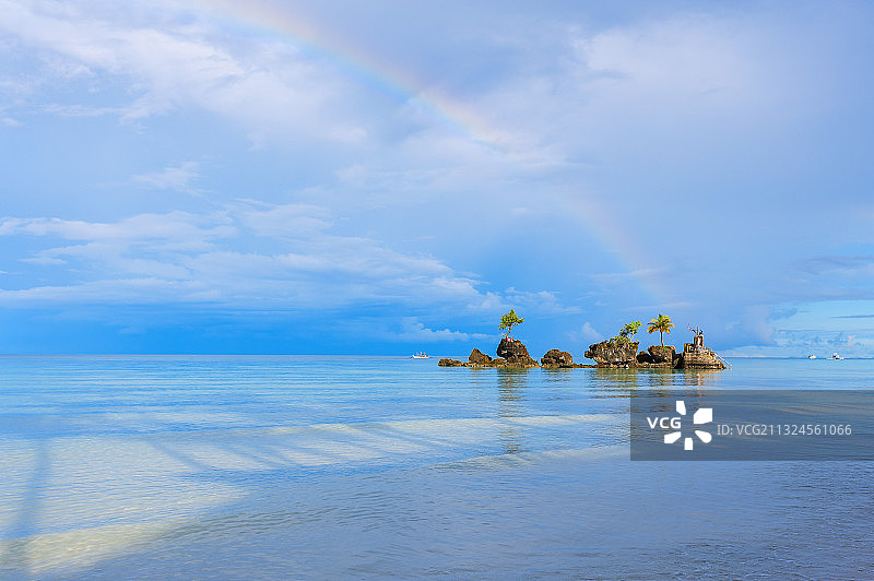 雨后，圣母礁岩，圣母，彩虹，惊喜！图片素材
