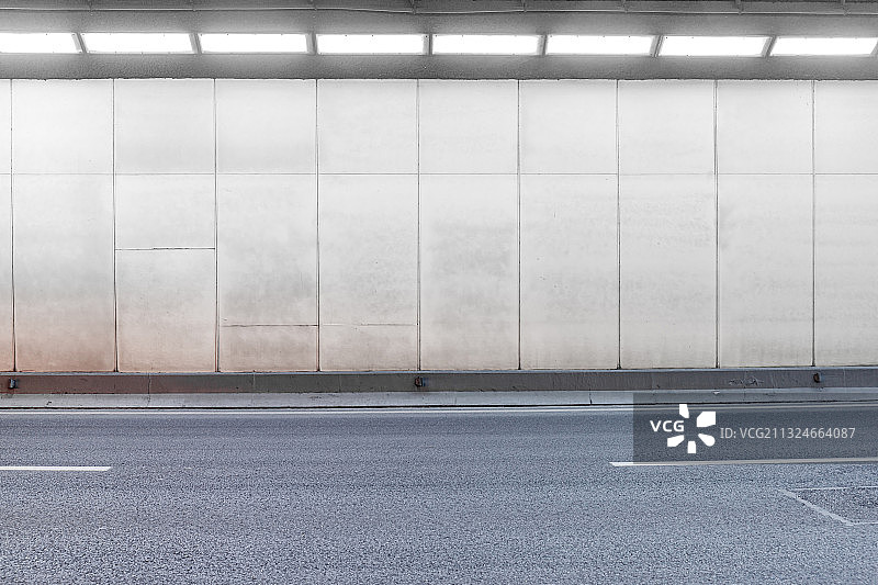 汽车隧道正面图片素材