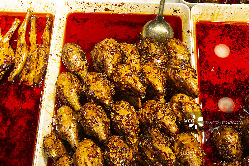 重庆市八一好吃街小吃：老妈兔头图片素材