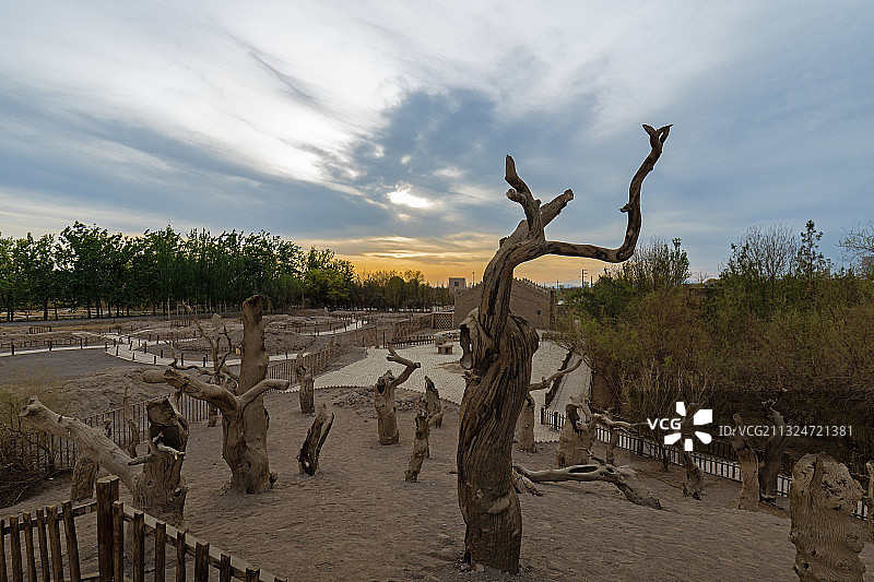 新疆吐鲁番坎尔井景区图片素材