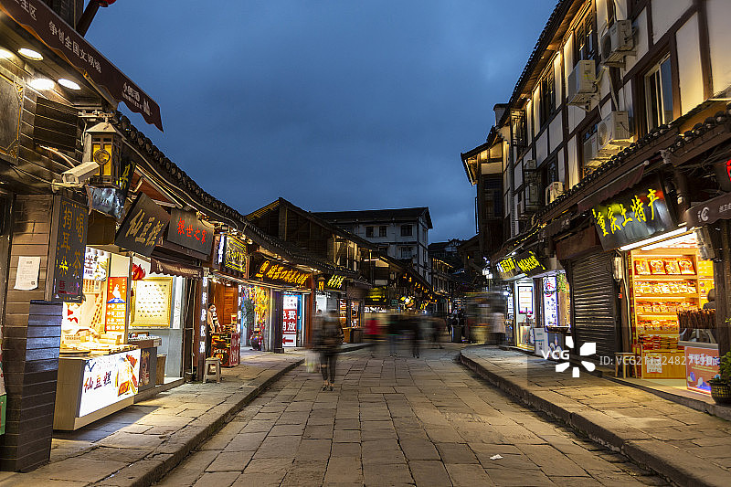 重庆市磁器口古镇夜景图片素材