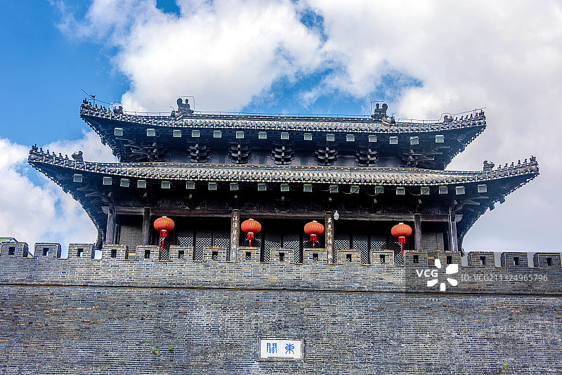 中国江苏扬州宋代东门城楼图片素材