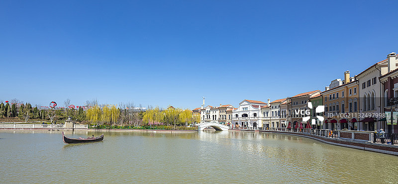 济南百联海那城奥特莱斯广场图片素材