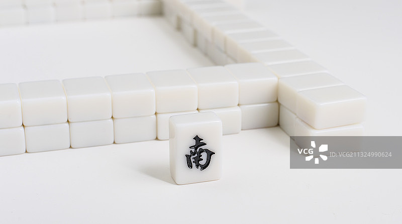 麻将 南牌图片素材