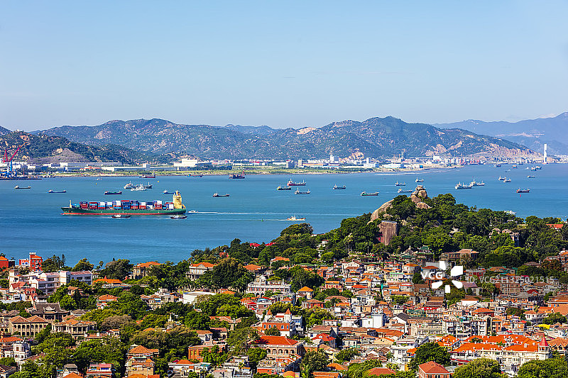 夏日日光岩图片素材