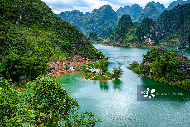 《浩坤湖》图片素材