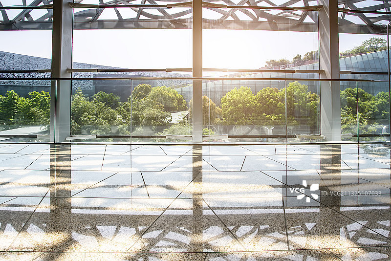 室内落地玻璃窗图片素材
