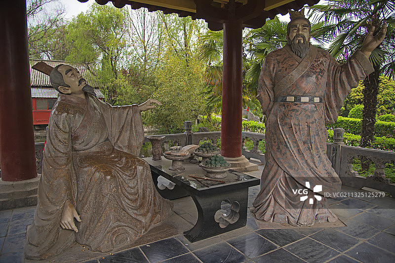 “三国历史文化名城”河南许昌霸陵桥关帝庙图片素材