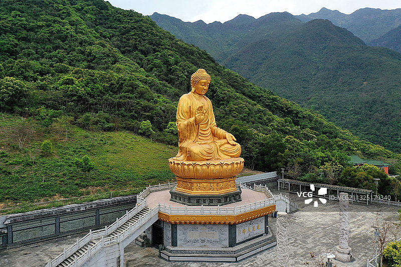 广东省汕尾市海丰县海城镇莲花山森林公园鸡鸣寺莲花大佛航拍图片素材