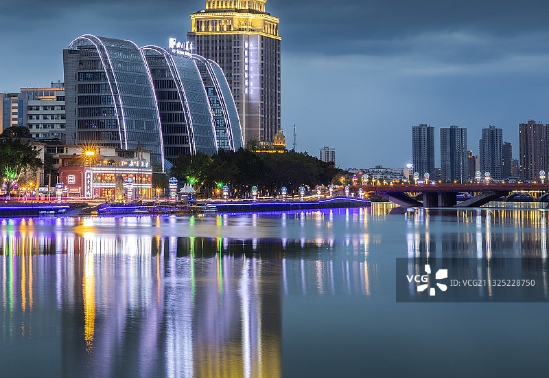 四川省德阳市市区夜景图片素材