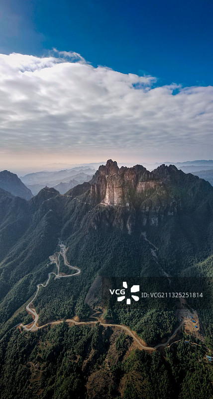 广西贵港市平南县大鹏镇北帝山景区雄峰图片素材