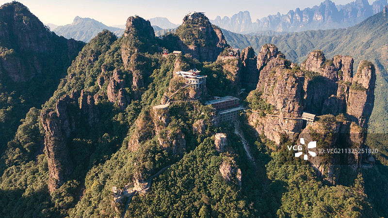 广西贵港市平南县大鹏镇北帝山景区雄峰图片素材