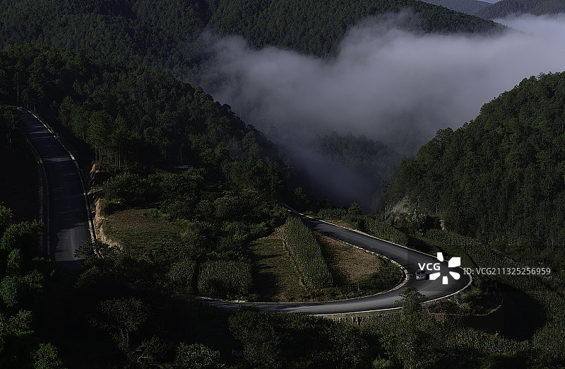 山乡通捷径图片素材