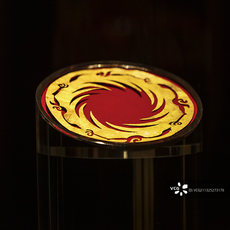 金沙遗址之太阳神鸟金饰图片素材