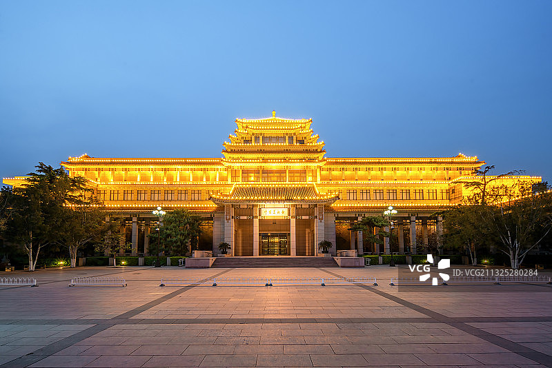 中国美术馆夜景图片素材