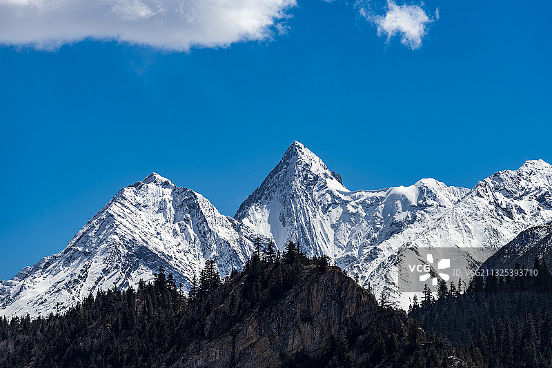 西部雪山图片素材