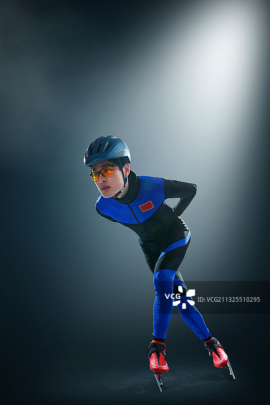 速滑运动员图片素材