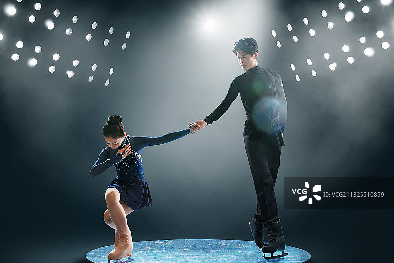 双人花样滑冰图片素材