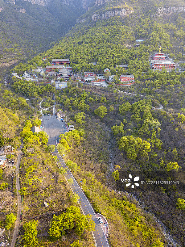 河南焦作市修武县云台山景区万善寺春天户外风光图片素材
