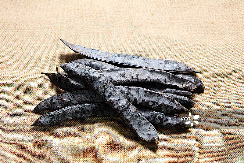 少量皂角图片素材