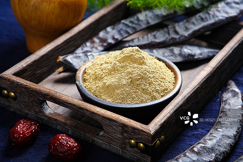 少量皂角图片素材