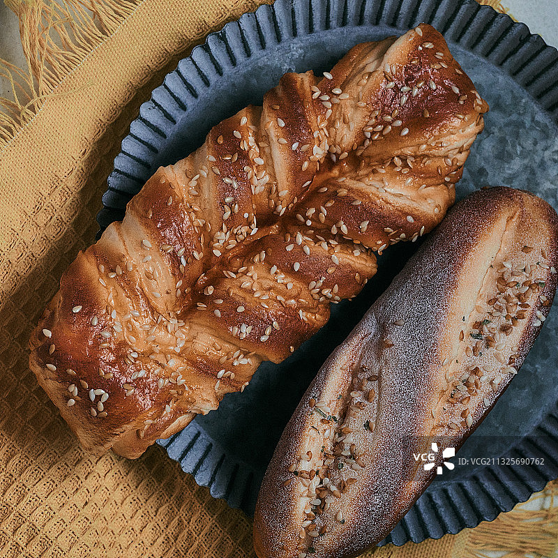 盘子里的面包图片素材