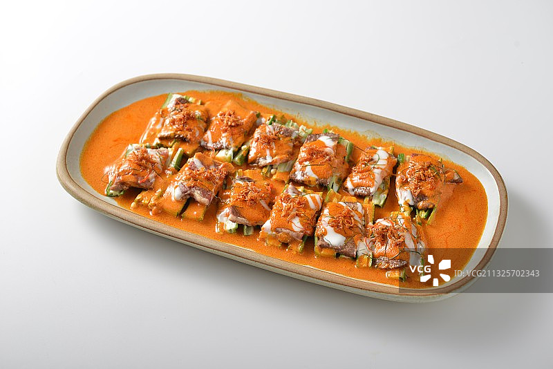 泰式红咖喱雪花牛排图片素材