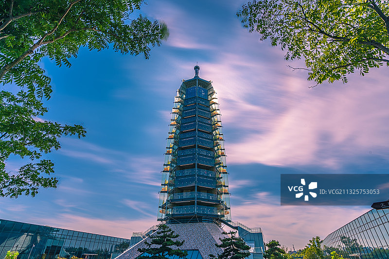 南京报恩塔晚霞图片素材