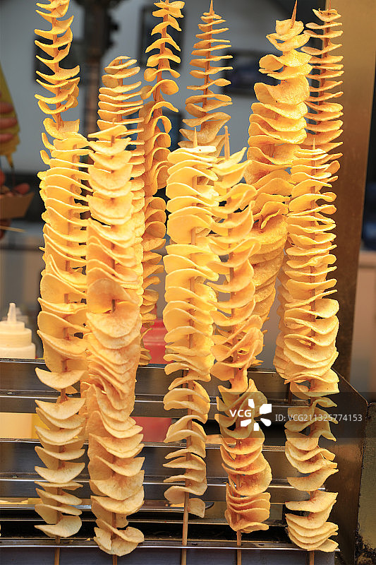 龙卷风土豆片图片素材