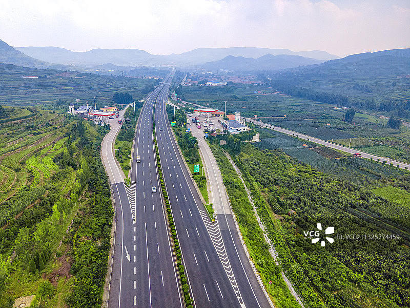 高速服务区图片素材