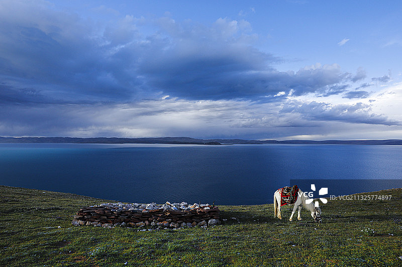 纳木错湖图片素材