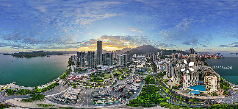 鸟瞰深圳盐田全景图片素材