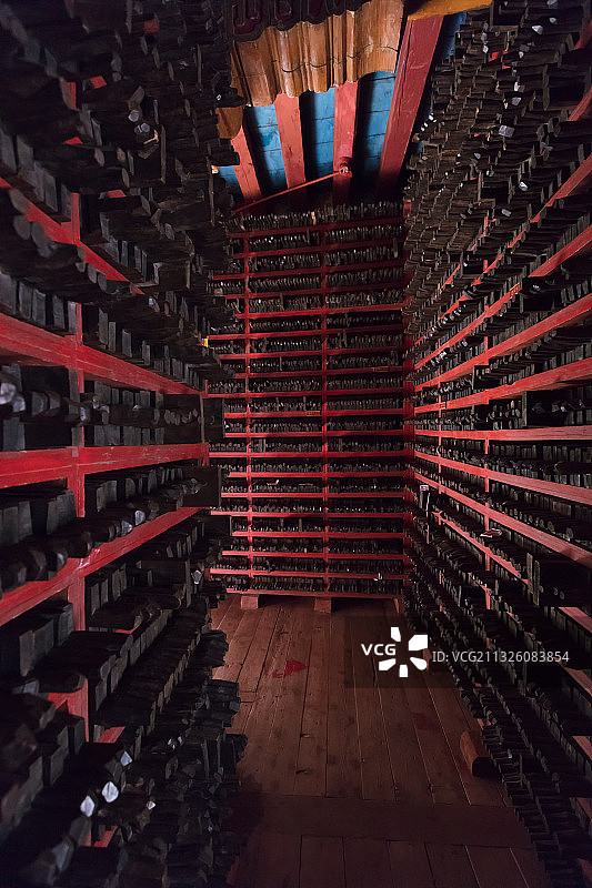 四川甘孜州的德格印经院图片素材