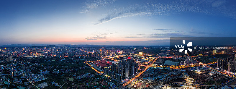 信阳羊山新区夜景航拍图片素材