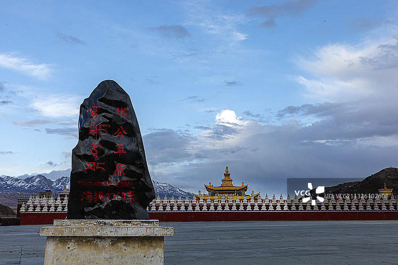 塔公草原图片素材