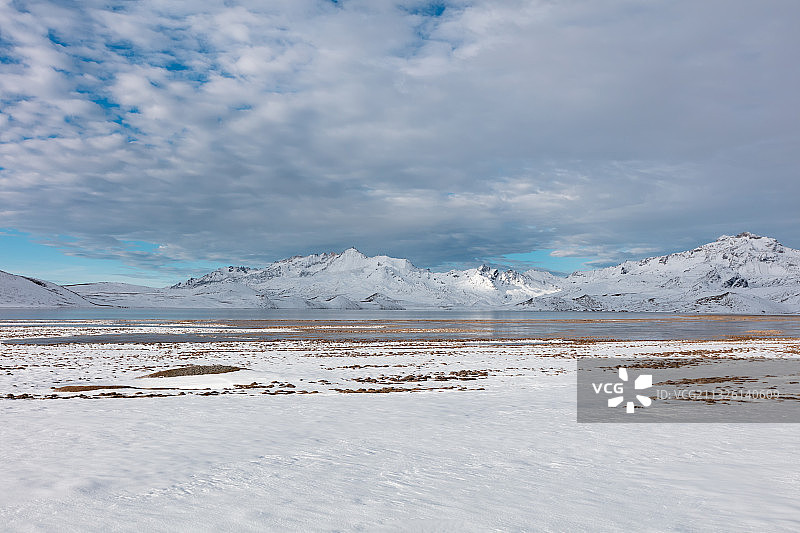 西藏山南市错那县的风景图片素材
