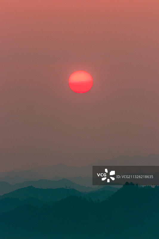 安化日出图片素材