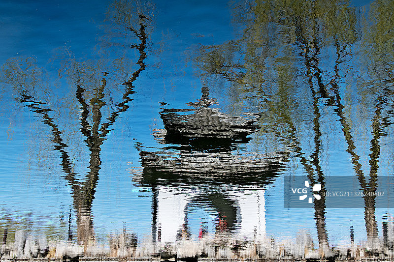 春天的影子图片素材