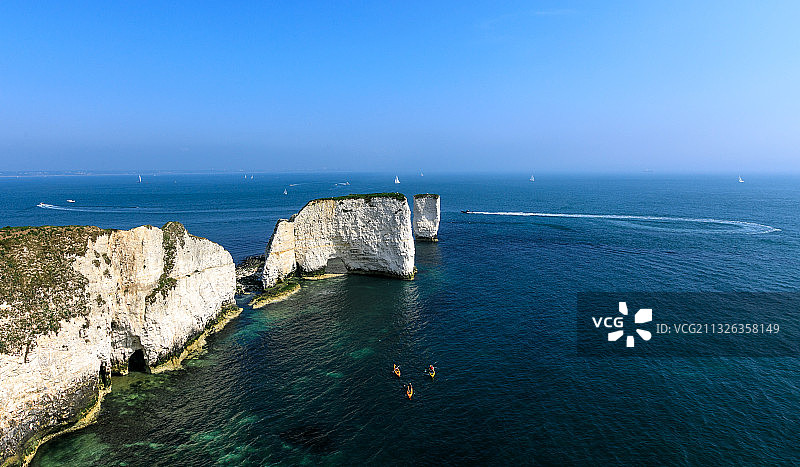 白崖与皮划艇图片素材