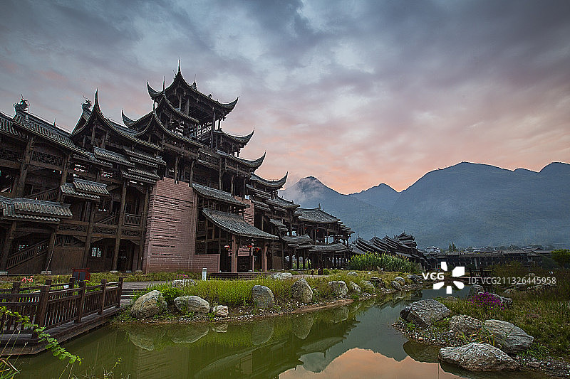 清晨的濯水非常静。图片素材