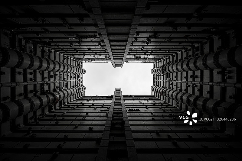 老娃观天图片素材