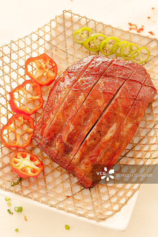 中国美食蜜汁猪肋排图片素材