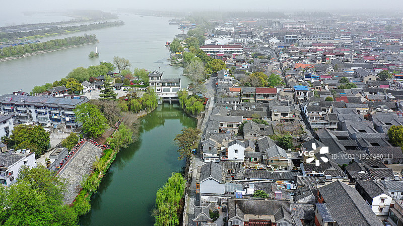 俯瞰邵伯古镇，邵伯码头，拍摄于江苏省扬州市江都区邵伯老街图片素材