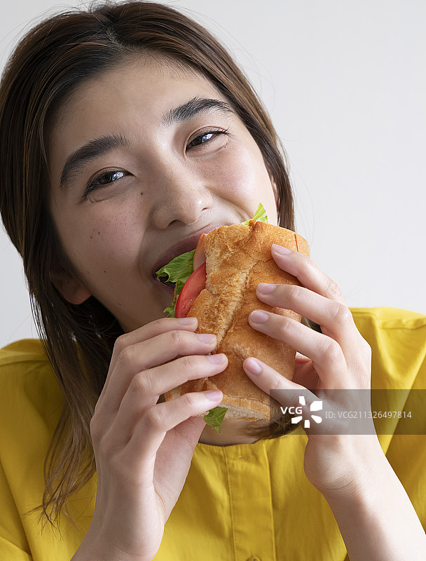 吃东西的女人图片素材