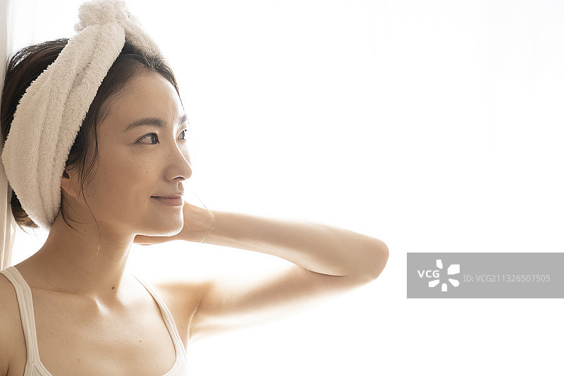 打扮的女人图片素材