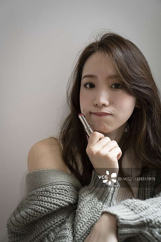 涂口红的女人图片素材