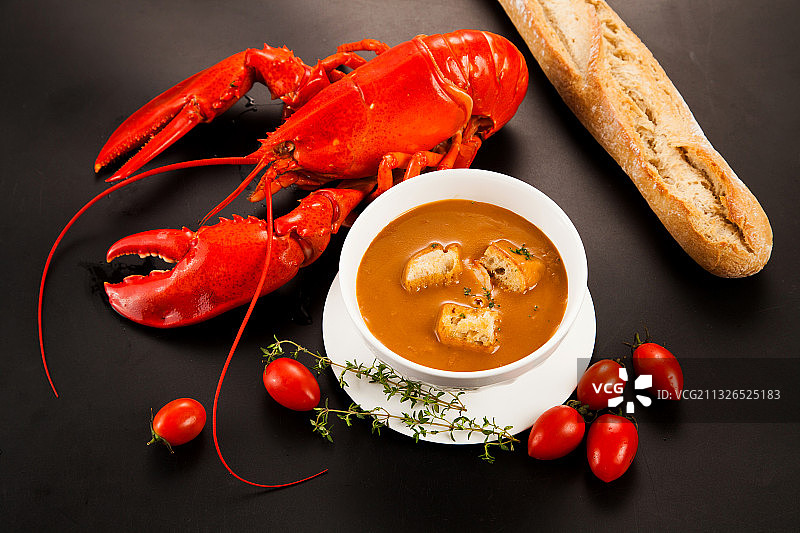 龙虾红菜汤面包图片素材