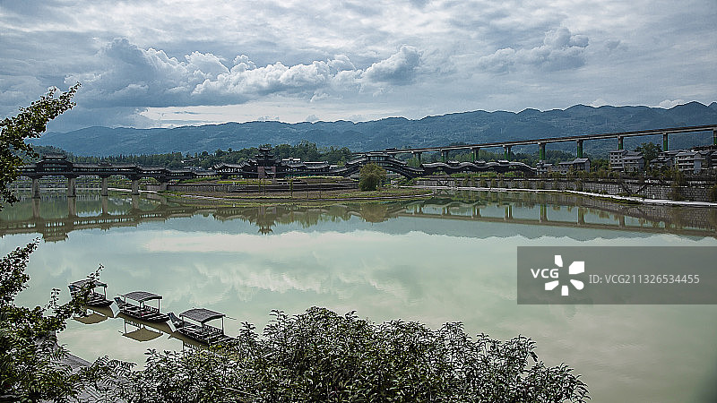 阿蓬江江水在这平缓图片素材