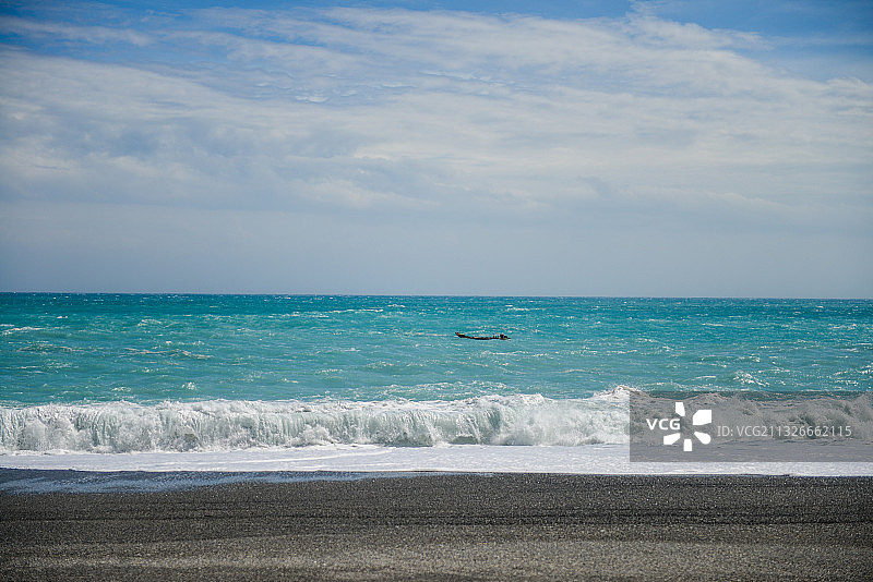 孤独的海船图片素材