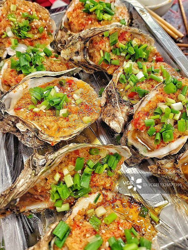 美味蒜蓉生蚝，烧烤图片素材